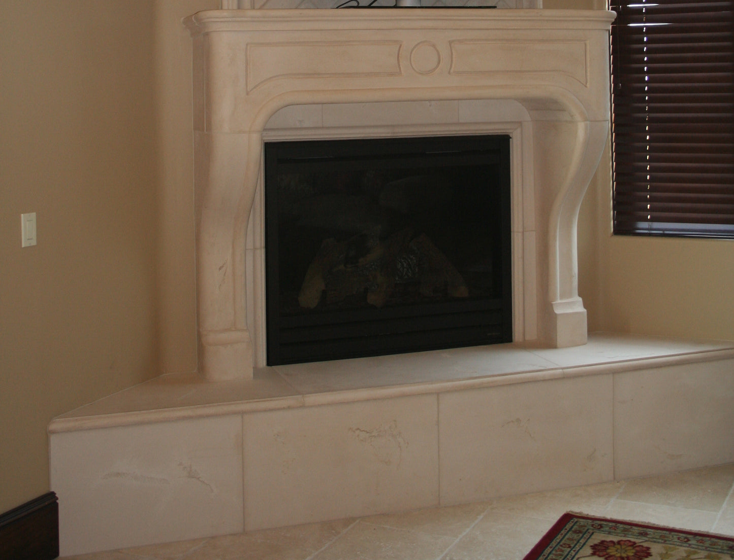 Emilia Fireplace